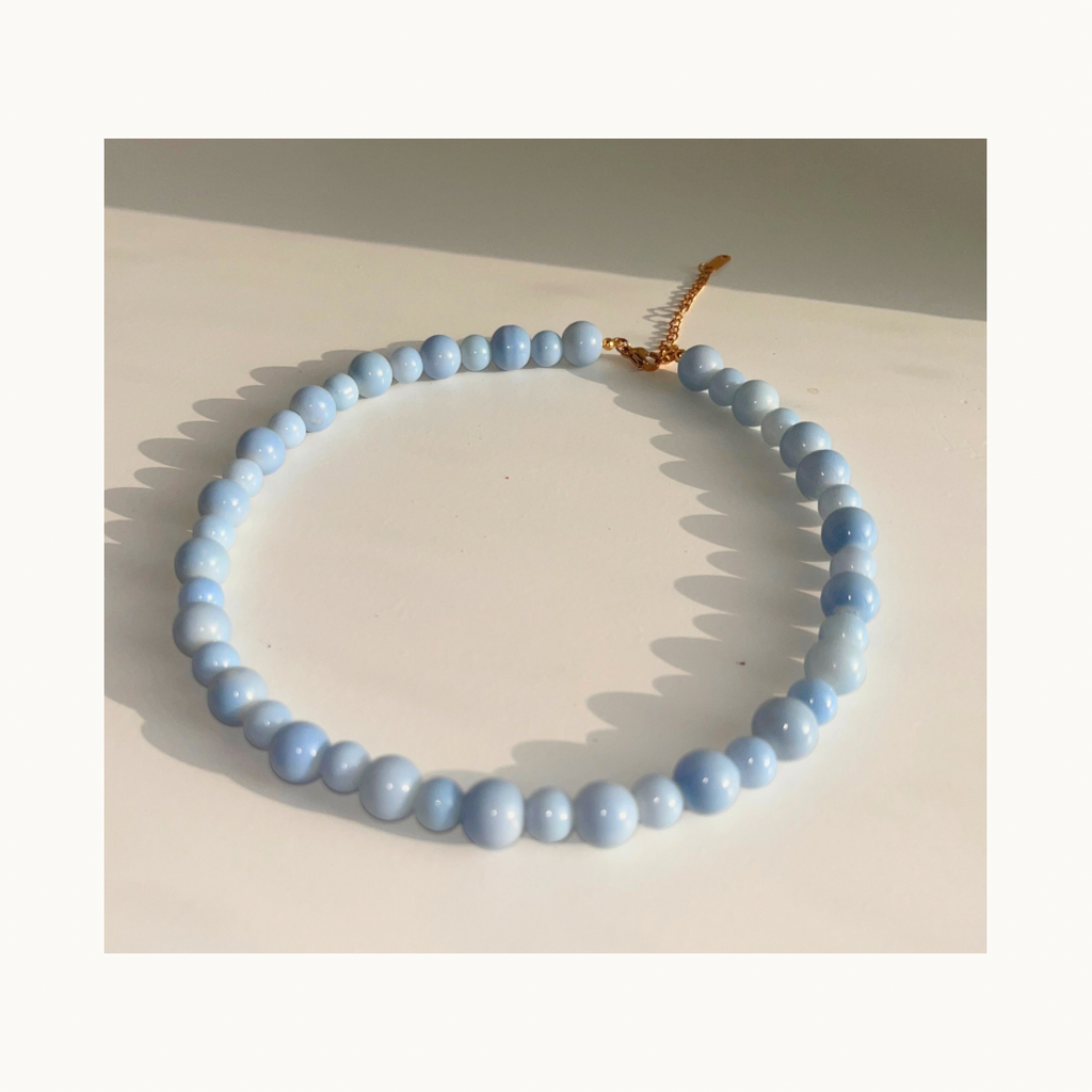 Collier “Blue Flow” – Perles bleu ciel — Acier inoxydable