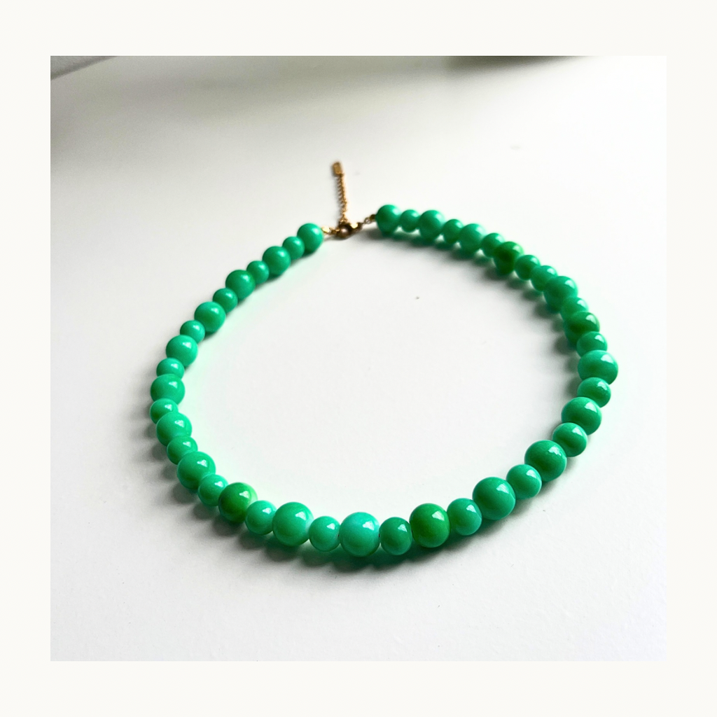 Collier “Green Wave” — Perles en verre — Vert Menthe