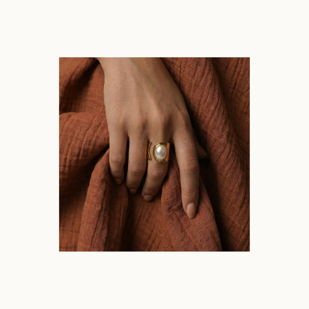 Bague Aura — Acier inoxydable Dorée & Perle d’eau douce